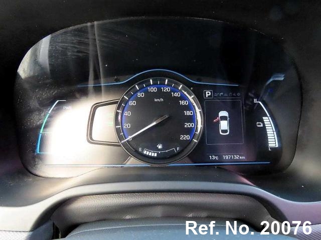  Hyundai / Ioniq Stock No. 20076